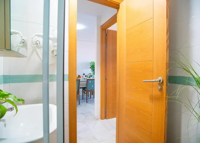 Boutique With Terrace By Turivida Fuengirola